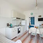 Appartement Near Babic *