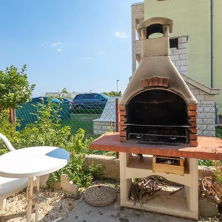 Near Babic Apartmán *