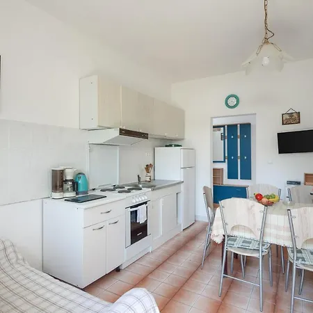 Apartman Near Babic *