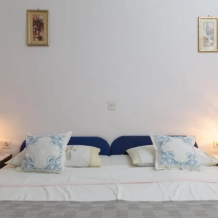 Near Babic Apartmán *