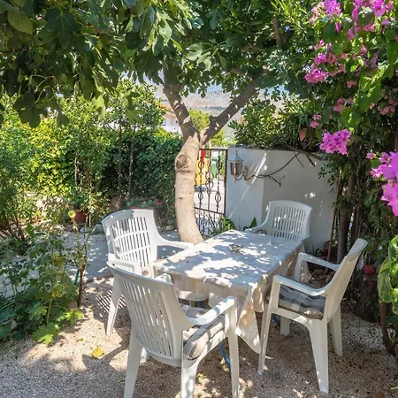 Near Babic Apartmán *